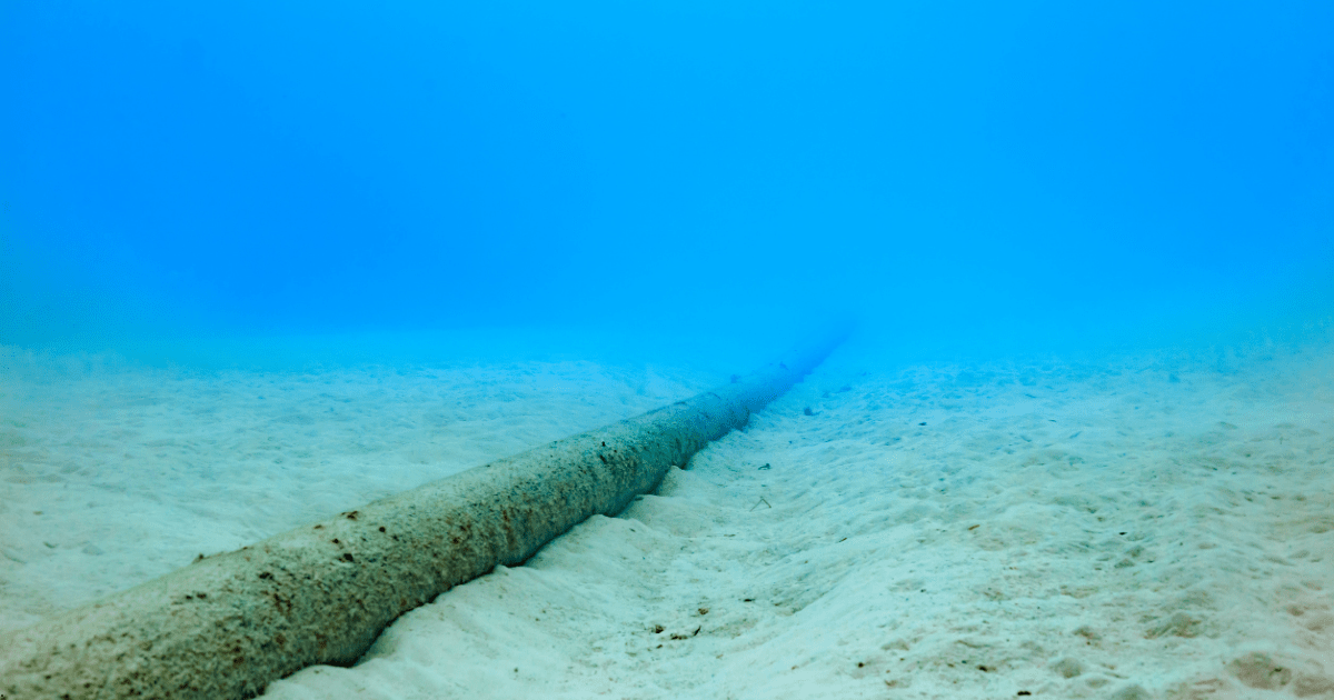 Seabed Critical Infrastructure Protection: Resilience vs. Connectivity